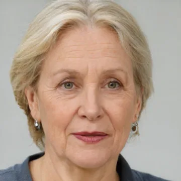Olivia Hayes author photo